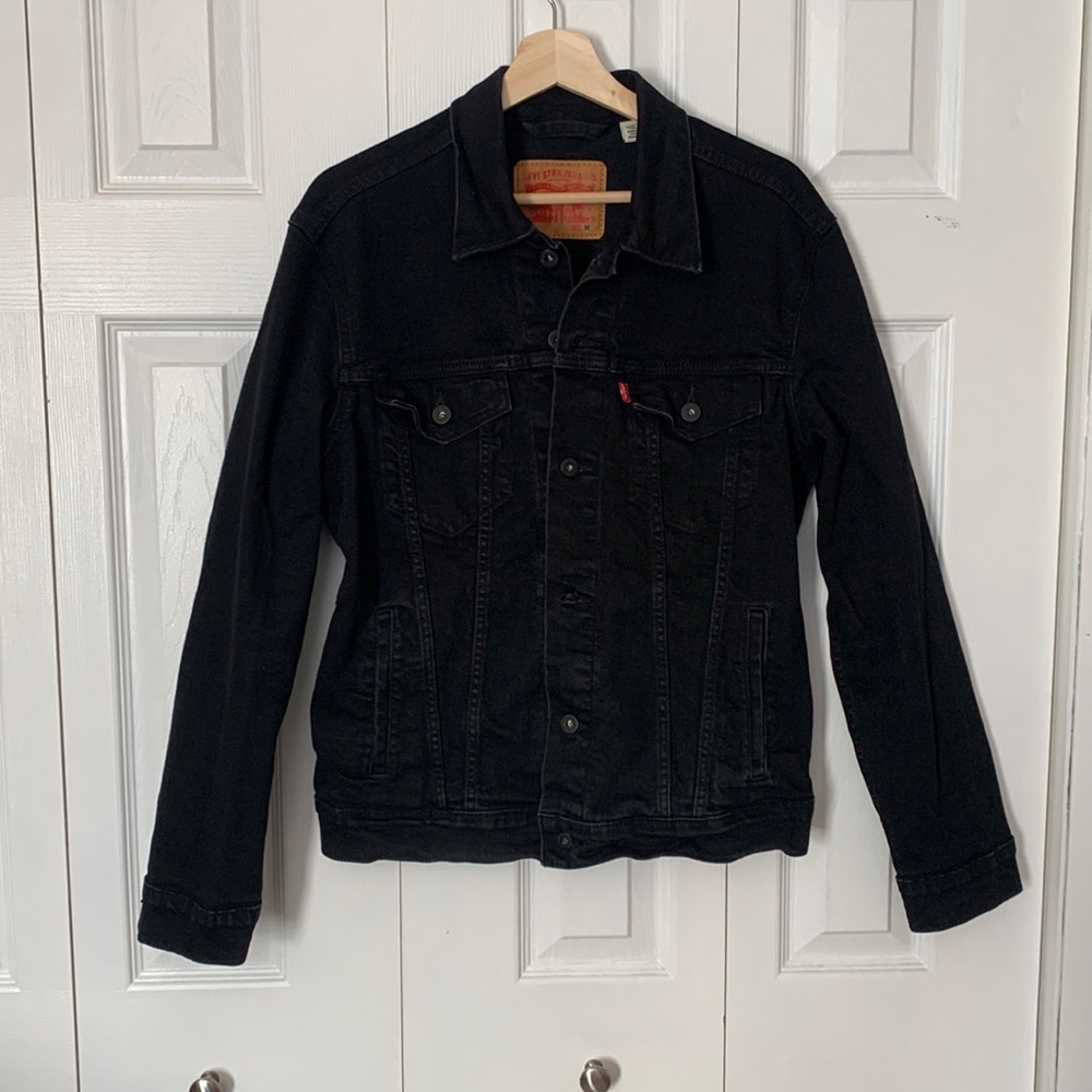 Levi Denim Jacket (Medium)